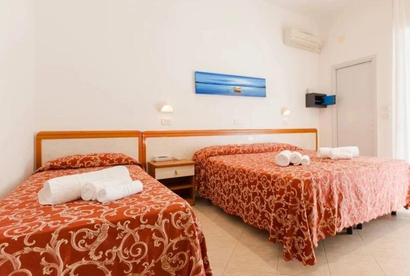 Hotel Ivana Misano Adriatico Exteriér fotografie