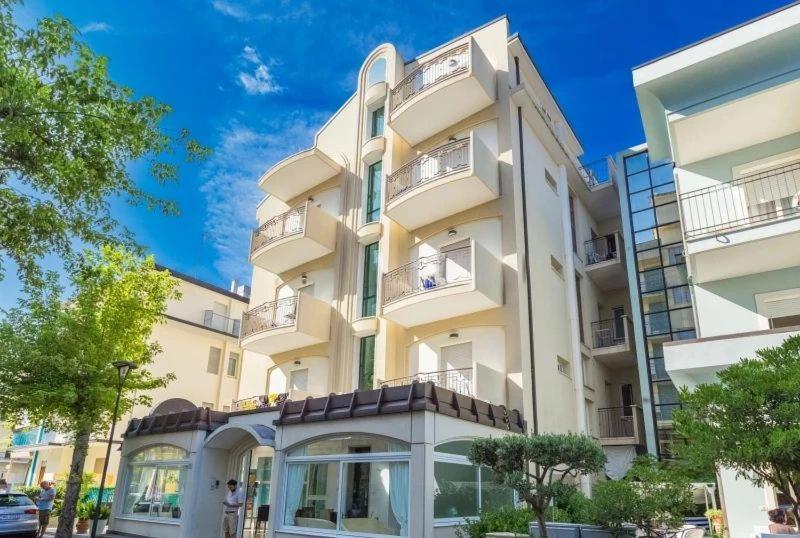 Hotel Ivana Misano Adriatico Exteriér fotografie